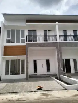 Rumah Selangkah dari Tol Sawangan