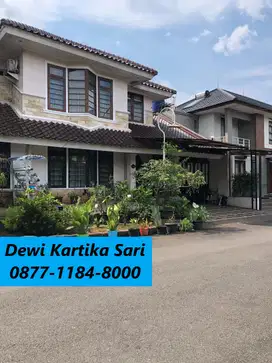 Rumah Mewah 2 lantai Harga Nego di River Park Bintaro Jaya GB-16258