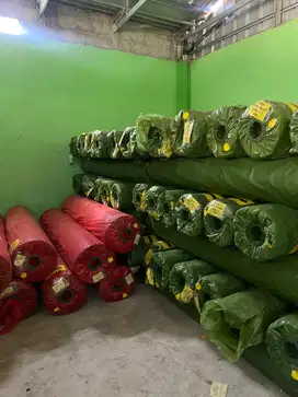 Rumput sintetis pusat 1 roll 2m x 25m