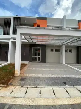Sewa Rumah PIK 2 Depan Luas 8x12,5 ada 3 Kamar cuma 105 Juta/Tahun!!