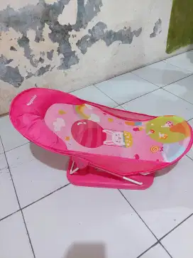 Baby bather/tempat duduk bayi