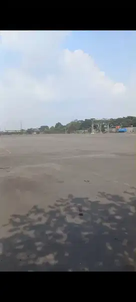 Disewakan Lahan Di KBN Marunda Sudah Cor Cocok Untuk Trailer dan Alat
