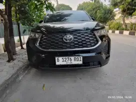 Innova Zenix 2.0 V THN 2023 At Km 15 .000
