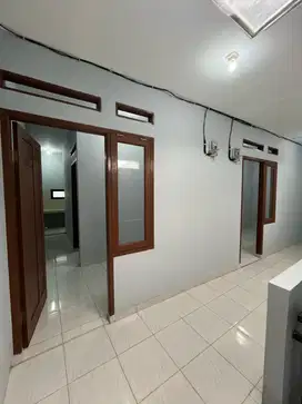 Dikontrakan Bangunan Baru Jl H Masim Meruya Utara