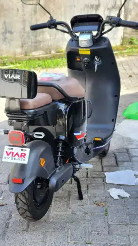 Viar C3X Listrik 2025 Terbaru Jual Cepat