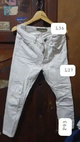 Celana jeans ZARA