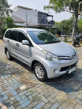 Xenia 1.3 R Deluxe 2012 MT, pajak ON