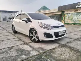 KIA Rio 1.4 SE AT 2013 Istimewa