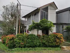 Rumah Hook Tumbuh di Dago Dkt Cigadung Tubagus Ismail Cisitu ITB ITHB