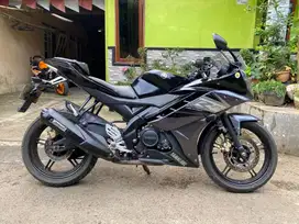 Yamaha R15 V2 2015