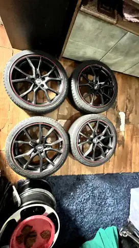 Velg Mobil Mercy & HSR (Plus Ban)