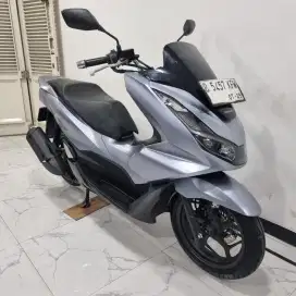 Honda PCX 160 Keyless ESP CBS ISS LED Fi 2024 bln 7 Kredit DP 1.5 jtan