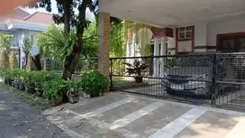 Rumah Hoek Lokasi Strategis di Royal Residence Cakung Jakarta Timur