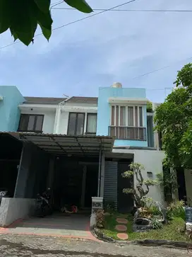 Rumah tengah kota