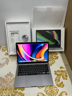 Macbook Pro 13 inch M2 8GB 512GB Second Original Fullset IBOX