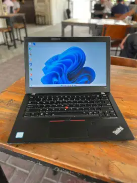 Lenovo x280 ringan dan gampang dibawa kemana saja