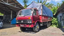 Nissan CK 12 tahun 92 siap kerja dan barusan di cat kepala trucknya