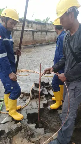 Ahli jasa pasang penangkal petir dan grounding mesin