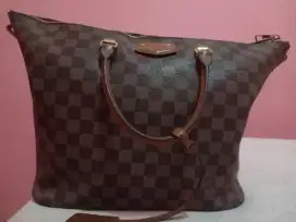 Tas Louis Vuitton