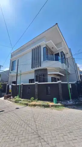 Rumah Mulyosari Semi Furnish Dapat Tandon Atas Bawah