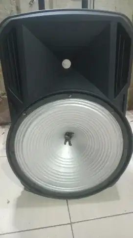 BOK SPEAKER PORTABLE RODA GAGANG 15 IN