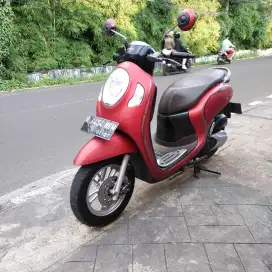Scoopy New Kayles 2022 Lengkap Bagus