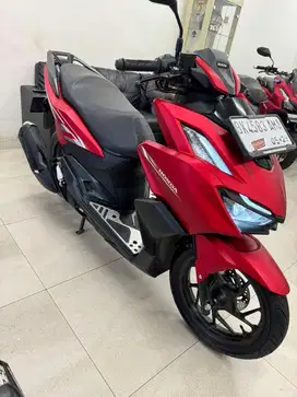 [ODO 7K KM‼️] New Honda Vario 160 CBS tahun 2024 Warna Merah Dop Red CC