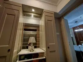 Disewakan apartemen lariz dengan private lift , pakuwon mall, laviz