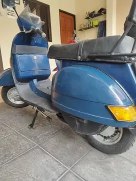Vespa Excell 150