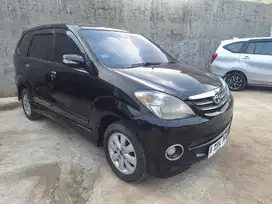 Toyota Avanza 2010 Bensin