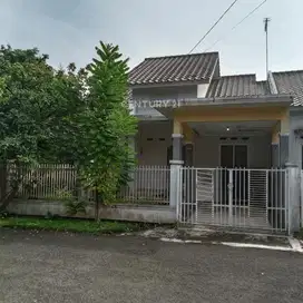 Rumah Siap Huni Cluster Nyaman Dan Asri Dekat Pintu Tol Dr16761