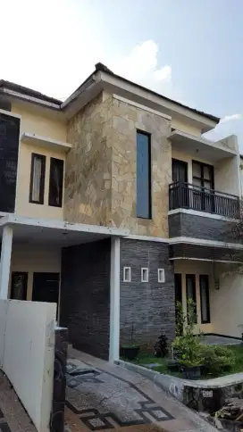 Villa Dengan View Bagus Di Batu Abdul Gani Lingkungan Perumahan Enak