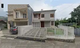 Rumah Bagus Modern Siap Huni Dalam Komplek Citra Green di Sayap Dago.