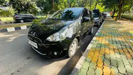 Dijual santai mobil pakaian pribadi