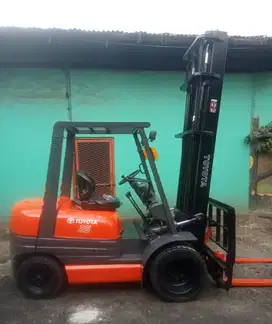 Forklift Toyota 2,5 Ton,Manual,5 Meter,6FD25,Tahun 2000 (Hingfork)