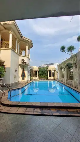 Dijual Rumah Mewah 2 Lantai Kemang Pratama Regency, Bekasi