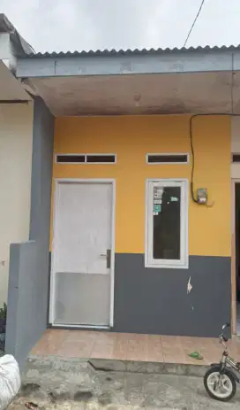 Dijual kontrakan 2 pintu