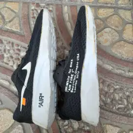 SIZE KECIL 34-35 NIKE OFFWHITE BEKAS