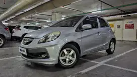Pajak Panjang - Honda Brio 1.2 E Bensin-AT 2016