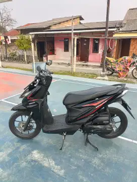 Beat 2024 HITAM METALIK
