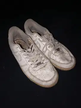 Sepatu Nike Air Force 1 Low Triple White Unisex Size 43 Second Murah