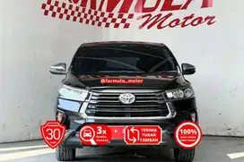 Toyota Innova Venturer 2.4 Diesel AT 2021 solar Matic Inova DP minim