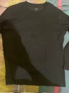 Uniqlo lengan panjang