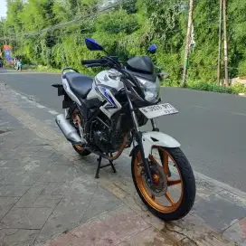CB150R 2013 Bagus lengkap