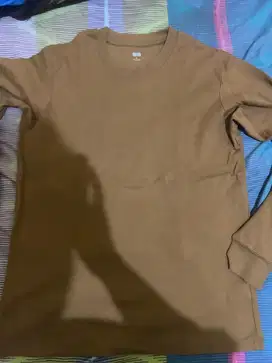 Uniqlo lengan panjang