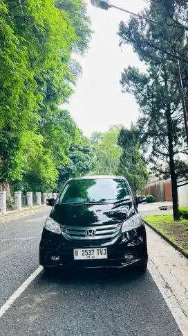 Honda Freed PSD automatic 2015