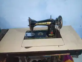 Dijual mesin Jahit Singer normal