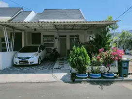 Dijual Rumah Siap Huni, 2 Kamar Tidur, Dalam Cluster, Metland Cibitung