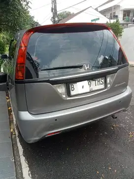 Honda Stream 2005 Bensin