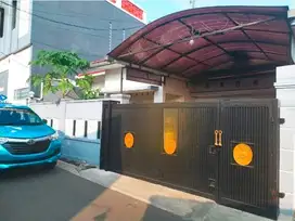 Rumah Bagus Semi Furnished SHM di Pondok Aren -  dekat Sektor 6